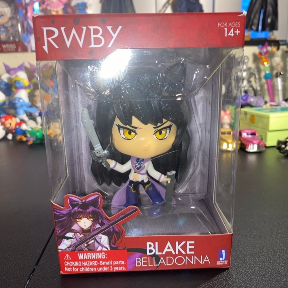 RWBY Blake Belladonna Figure
